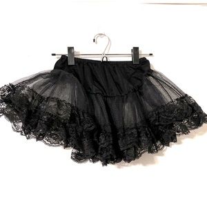Leg Avenue Black Tulle and Lace Crinoline Mini Skirt, one size